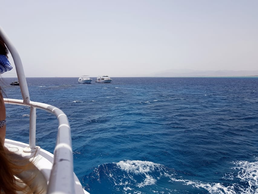 Snorkeling Yacht Trip Utopia Island with Lunch