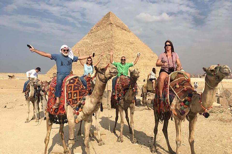 Pyramids & Museum Small Group Tour by Van from Hurghada to Cairo