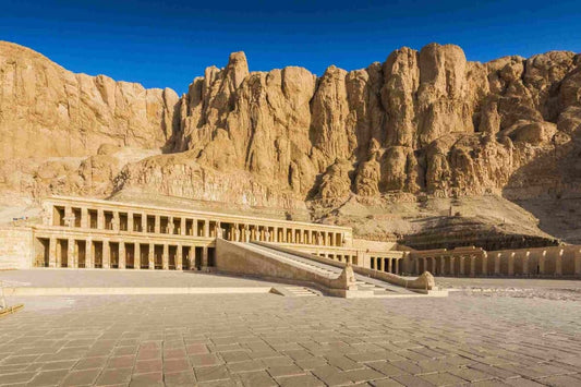 2-Day Luxor Tour with Hotel, Balloon, & Boat Ride from Hurghada