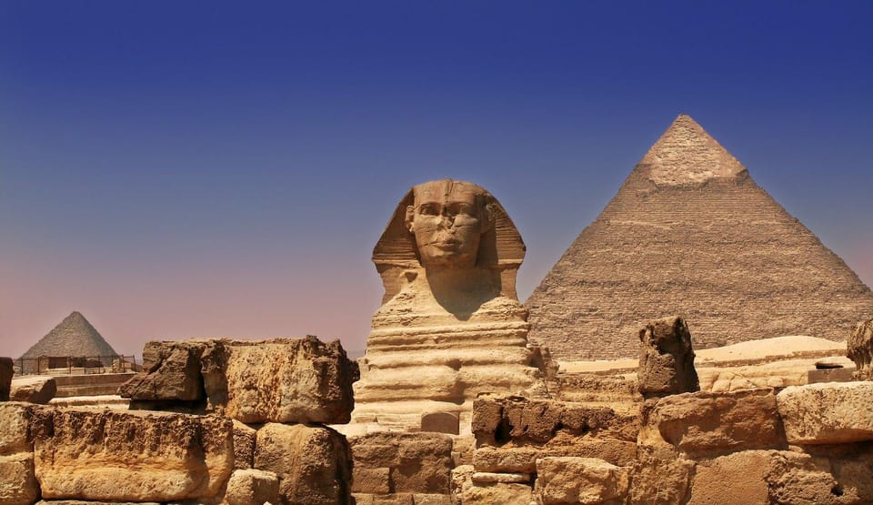 Pyramids & Museum Small Group Tour by Van from Hurghada to Cairo